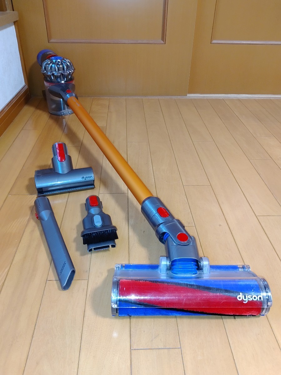 動作◎な美品】ダイソン V8 Fluffy SV10 コードレス掃除機 | tspea.org