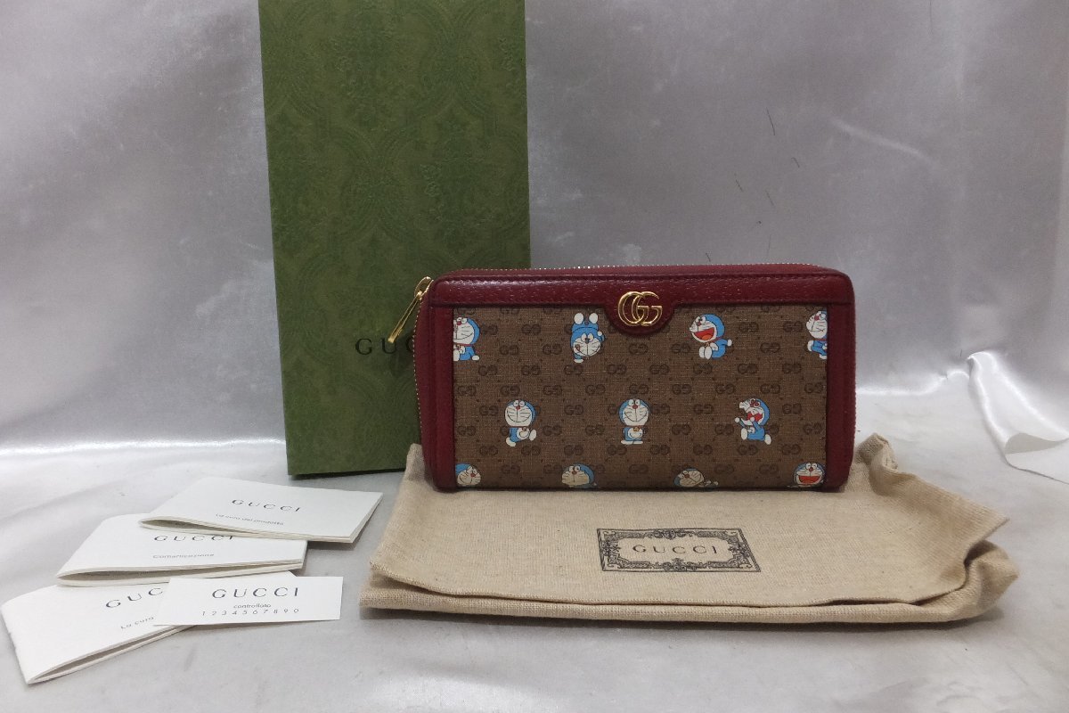 GUCCI グッチ Doraemon ドラえもん 647787 ラウンドファスナー長財布