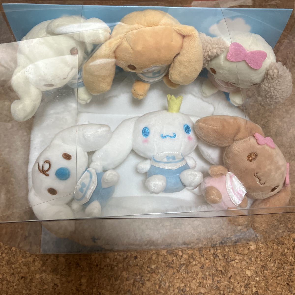 シナモロール 20周年 シナモンフレンズ ぬいぐるみセット シナモロール 20周年 シナモンフレンズ ぬいぐるみセット