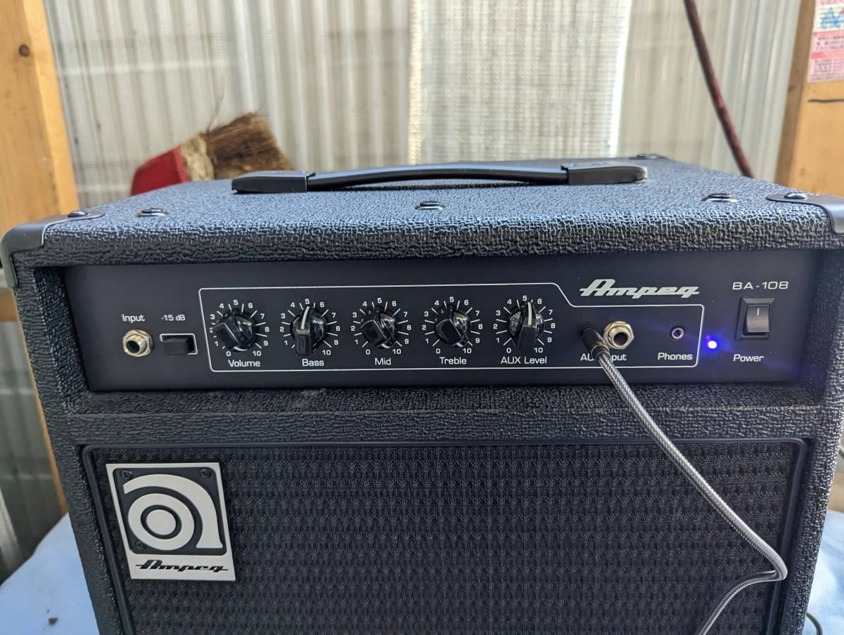 低価格 S:Ampeg BA-108 V2 アンペグ ベースアンプ コンボアンプ 動作品