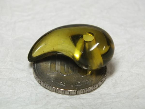*# dragon ..# green amber ( amber ). sphere 26mm (ta96)