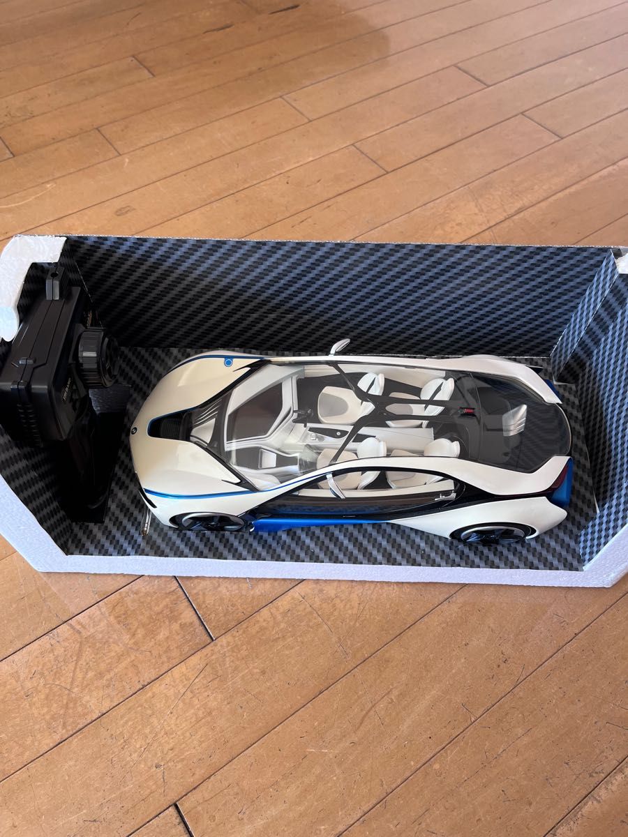 BMW i8 VED Concept RCカー　1/14スケール