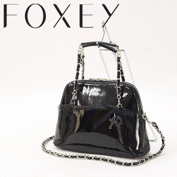 ◆FOXEY フォクシー エナメル チャーム＆ミニがま口付 2Way チェーン 斜め掛け ショルダー ハンド バッグ 黒 ブラック