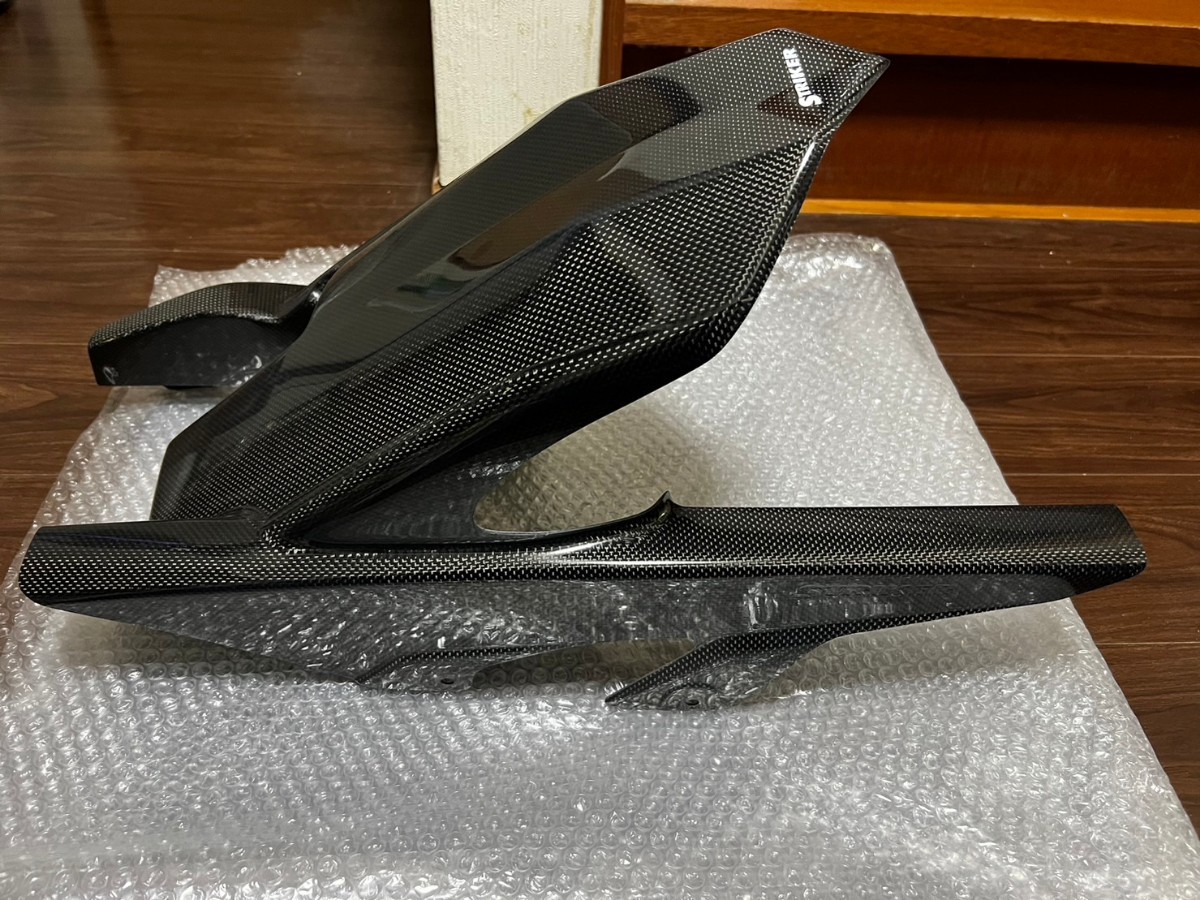z1000 ninja 1000 ストライカーカーボンリアフェンダー-