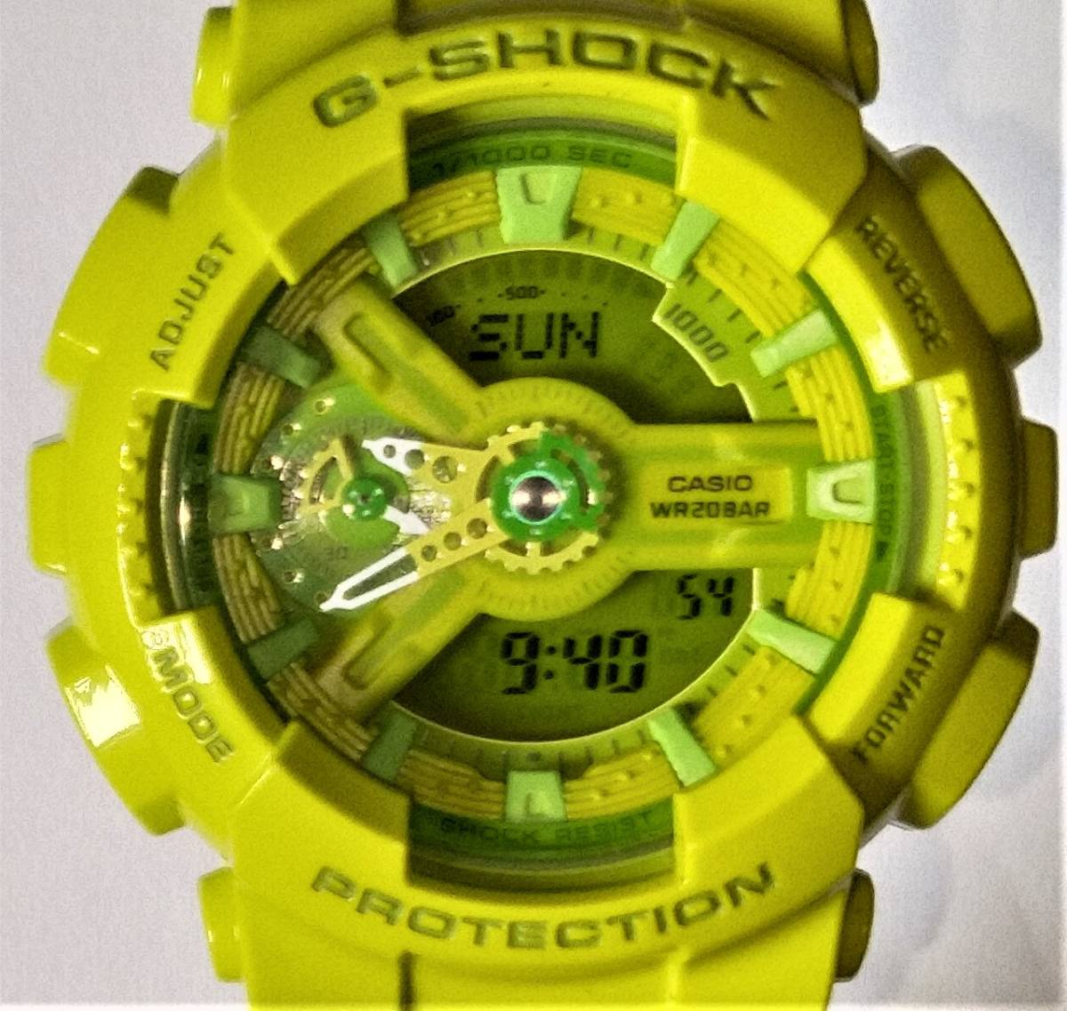 新品同様　超激レア　アナデジ　G-SHOCK　ジーショック　GMA-S110DCC　黄緑色　120