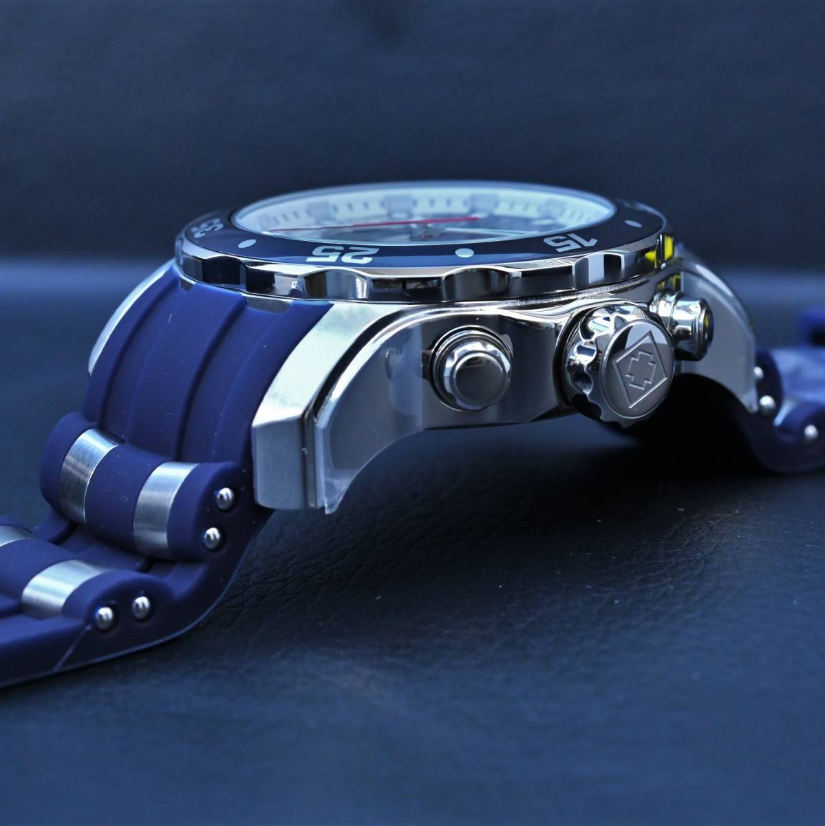 INVICTA インビクタ『MLB New York Yankees 42846』★電池式★100ｍ防水★シリコンラバーバンド★ケース48mm_画像6