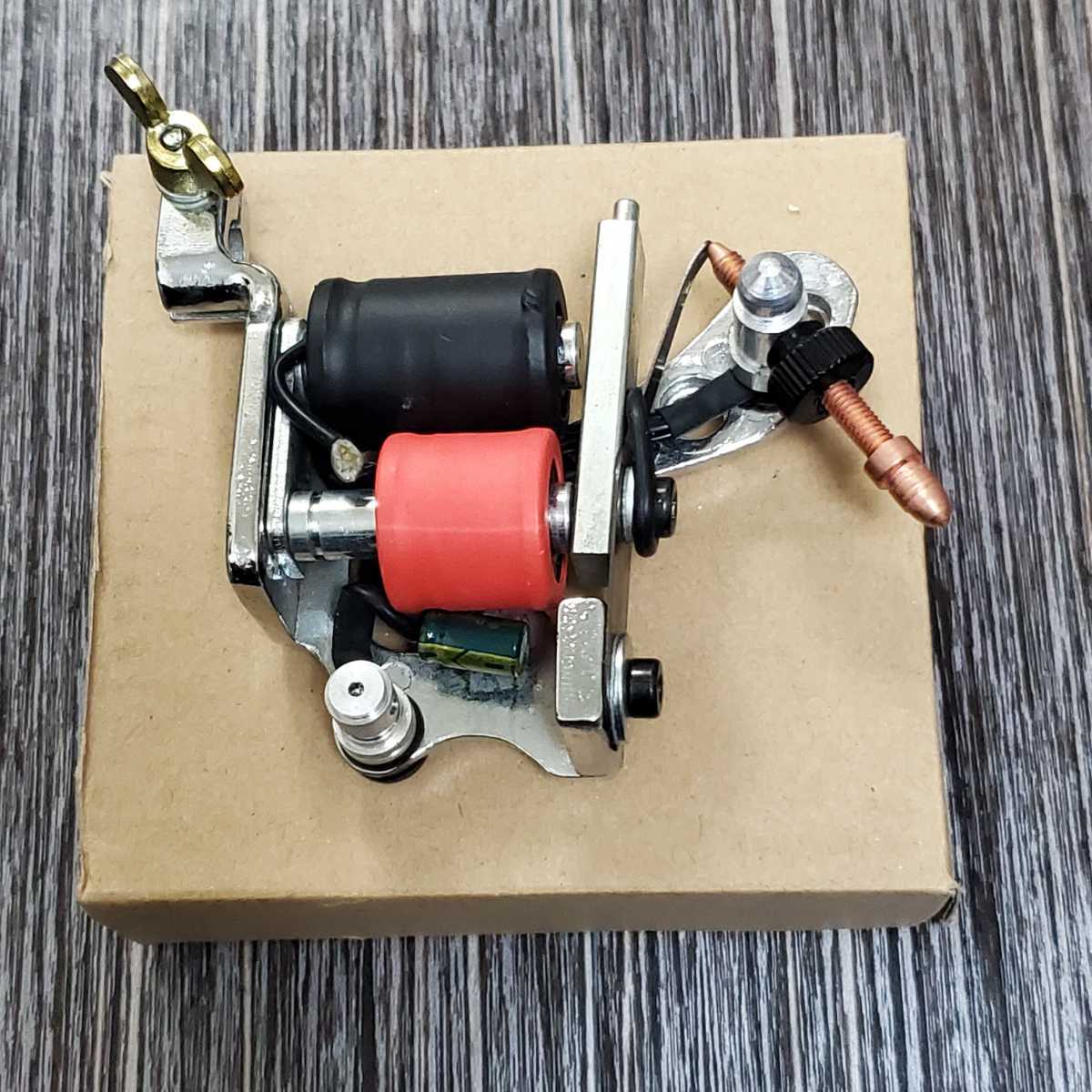 アルミフレームマグネットタトゥーマシン コイル tattoo machine アルミフレームマグネットタトゥーマシン コイル tattoo machine