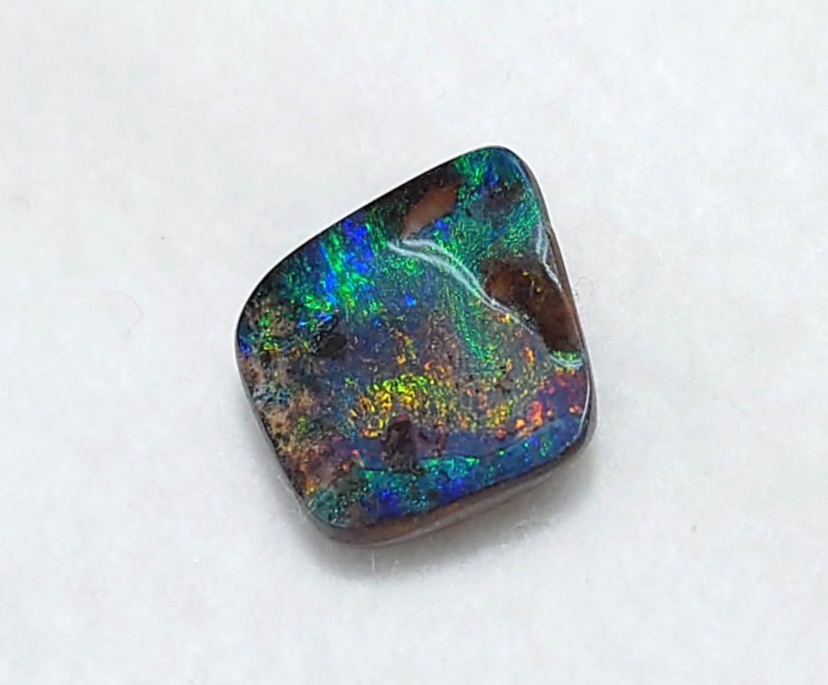 極美品! ボルダーオパール 6.06ct ルース(LA-6142) - institutoates