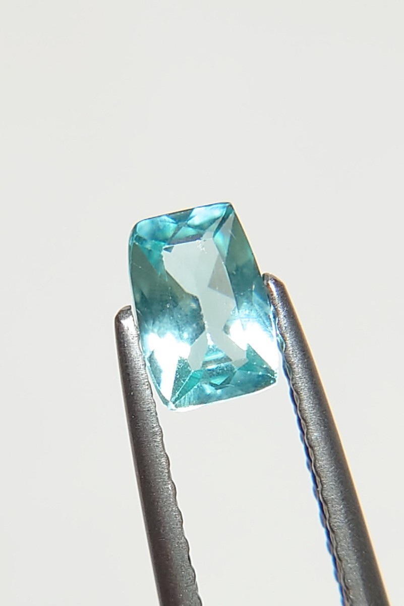 アパタイト　0.53ct ルース　ちょいキズ（LA-6141）_画像3