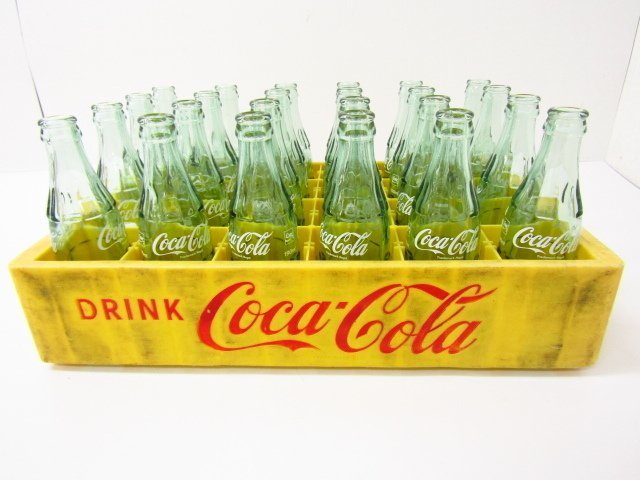 セール商品 Coca Cola コカ コーラ ボトルケースレギュラーサイズ空瓶