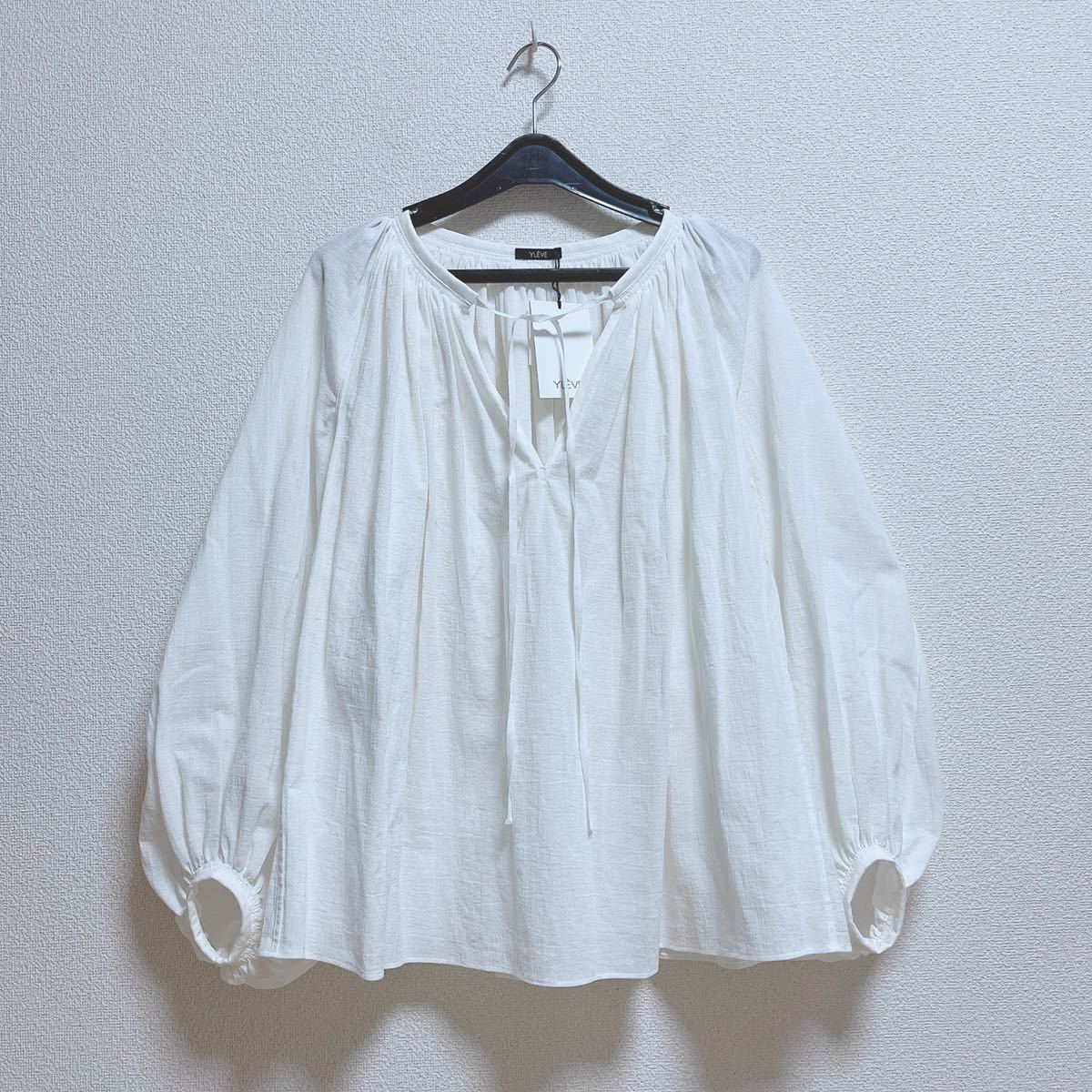 YLEVEire-vu*2022SS cotton Boyle pe The nto blouse 0 off white * Margaret Howell Tomorrowland eb-ru