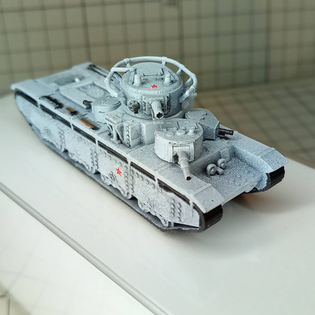 ●完成品1/144 T-35多砲塔重戦車,”砲塔が５基！世界最大級の多砲塔戦車！”,指揮車型,冬季迷彩, ソ連,ロシア,WW2, 自作ver_画像7