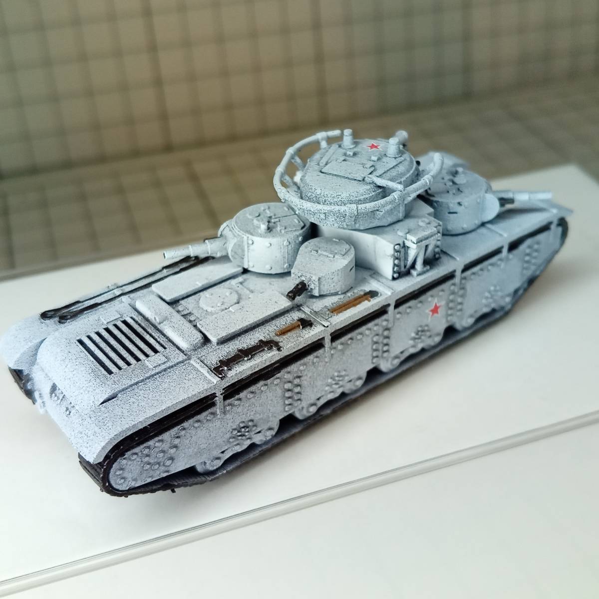 ●完成品1/144 T-35多砲塔重戦車,”砲塔が５基！世界最大級の多砲塔戦車！”,指揮車型,冬季迷彩, ソ連,ロシア,WW2, 自作ver_画像5