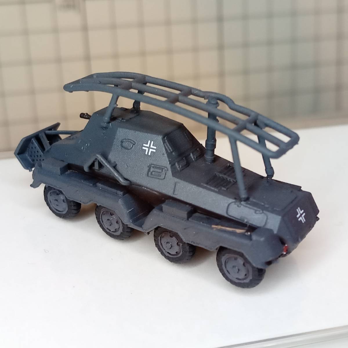 ●完成品1/144 Sd.Kfz.263装甲無線車,”電撃戦の頭脳！”パンツァーグラウ塗装,ドイツ,WW2,自作ver_画像2