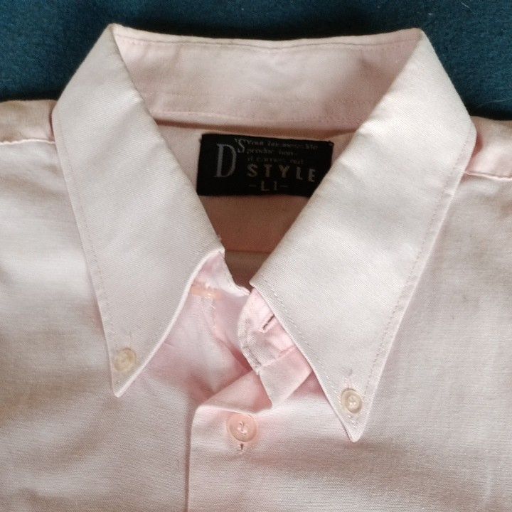 ピンク半袖シャツ