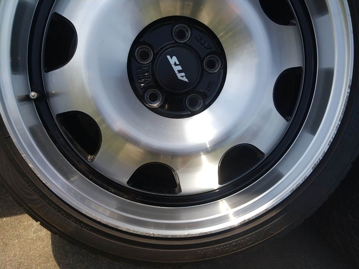 ATS E-TYPE 18インチ 8J ホイールとヨコハマタイヤ 225 40r18 タイヤ