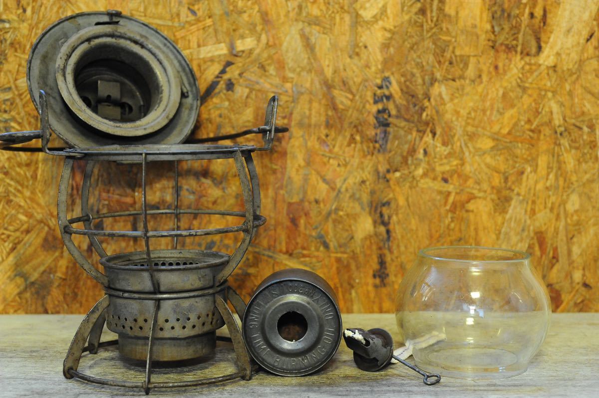DRESSEL ARLINGTON RAILROAD LANTERN / ドレッセル オイル レイル