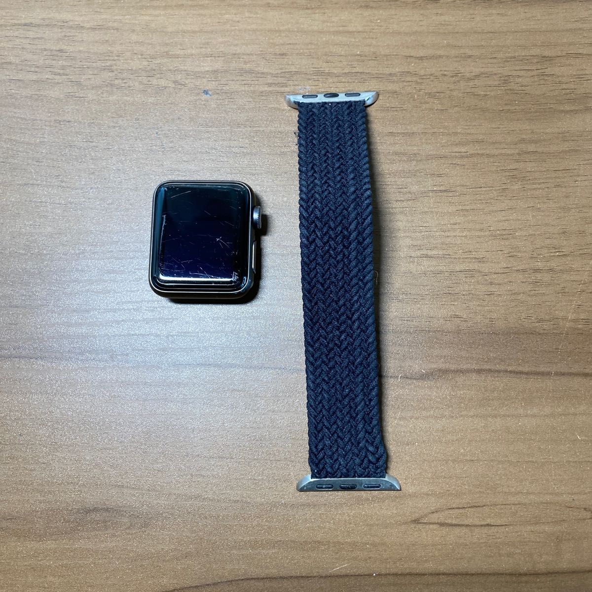 62385 Apple Watch Series 3 ３８m GPSモデル 画面割れジャンク品