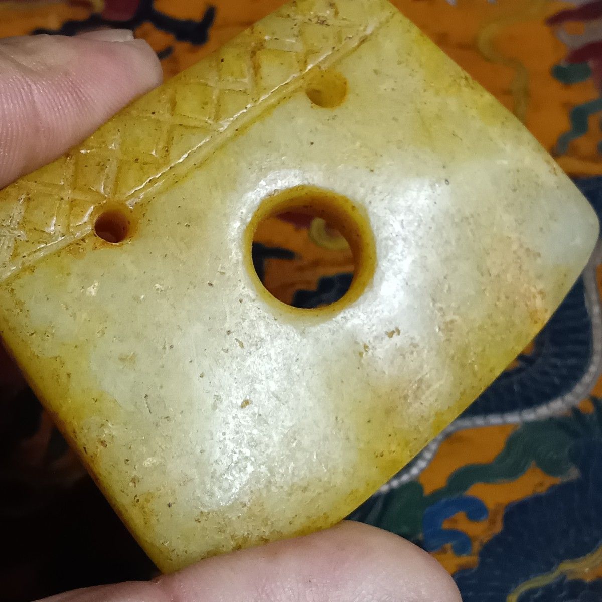 収集品 高古玉 鶏油黄 豚龍紋 銘文 玉斧 玉璧 玉戚