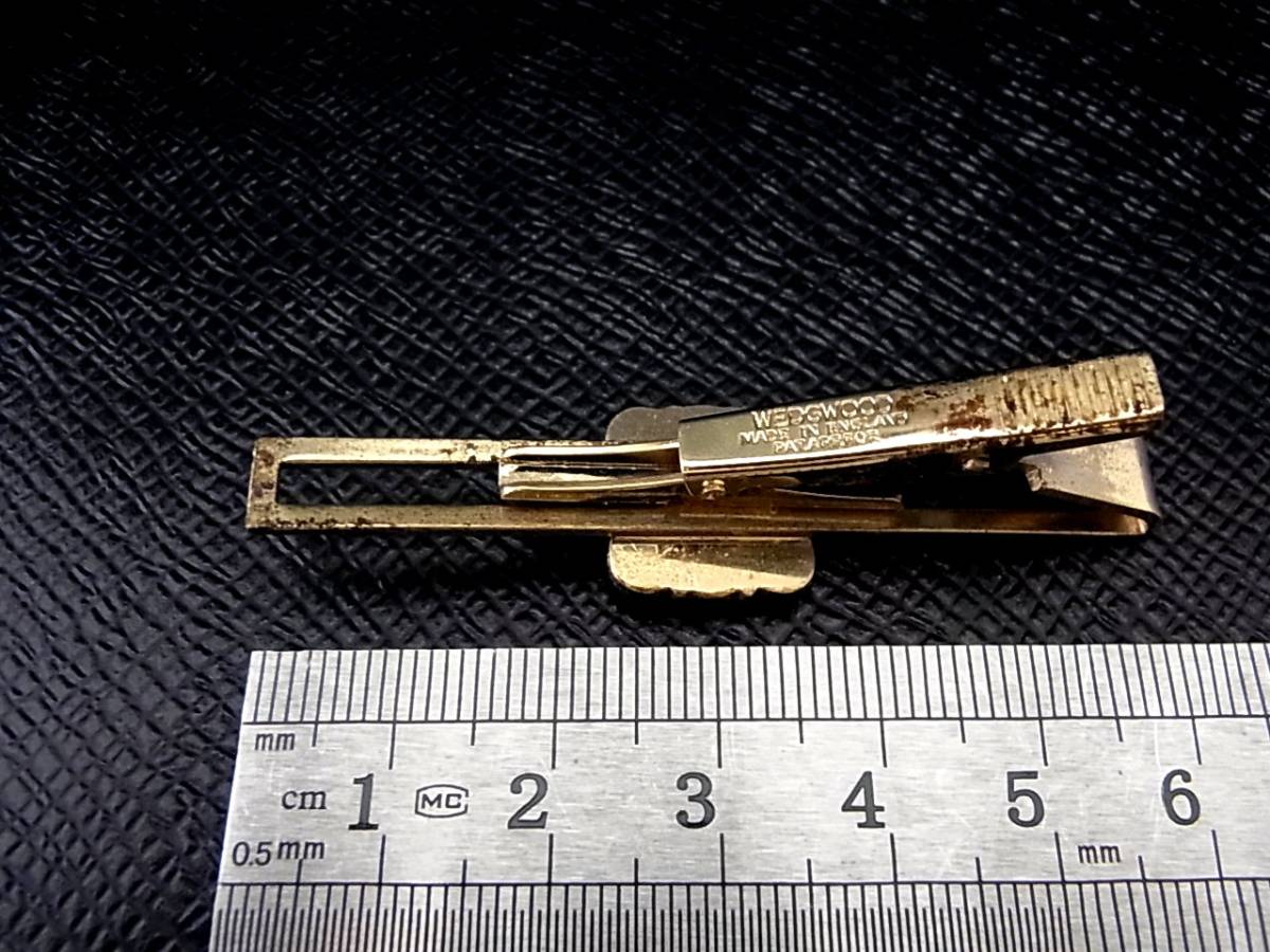 *N3804*#USED staple product # Wedgwood [ Gold ]#[]# cuffs & necktie tweezers!