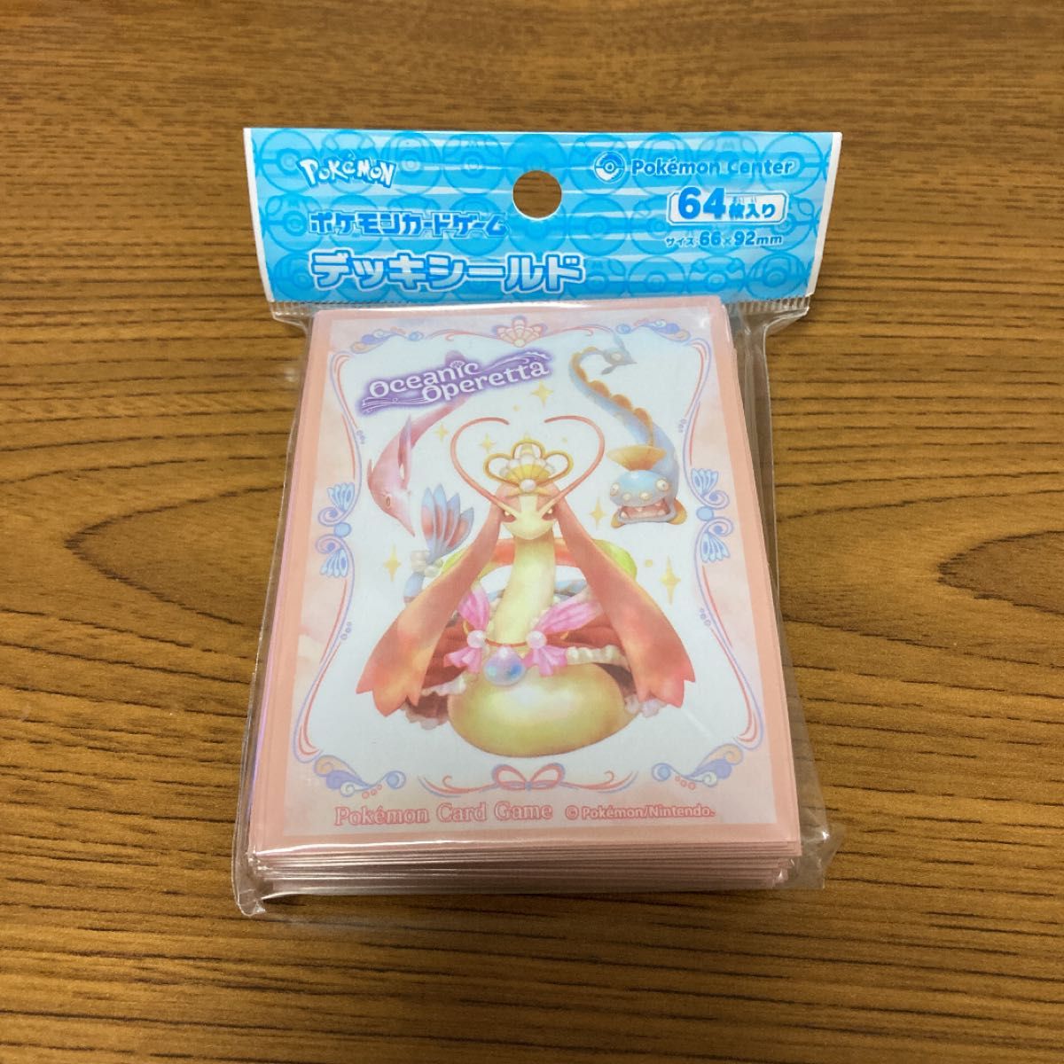 ポケモンカード デッキシールド ポケモンセンター スリーブ ポケモンカードゲーム　ミロカロス　Oceanic Operetta