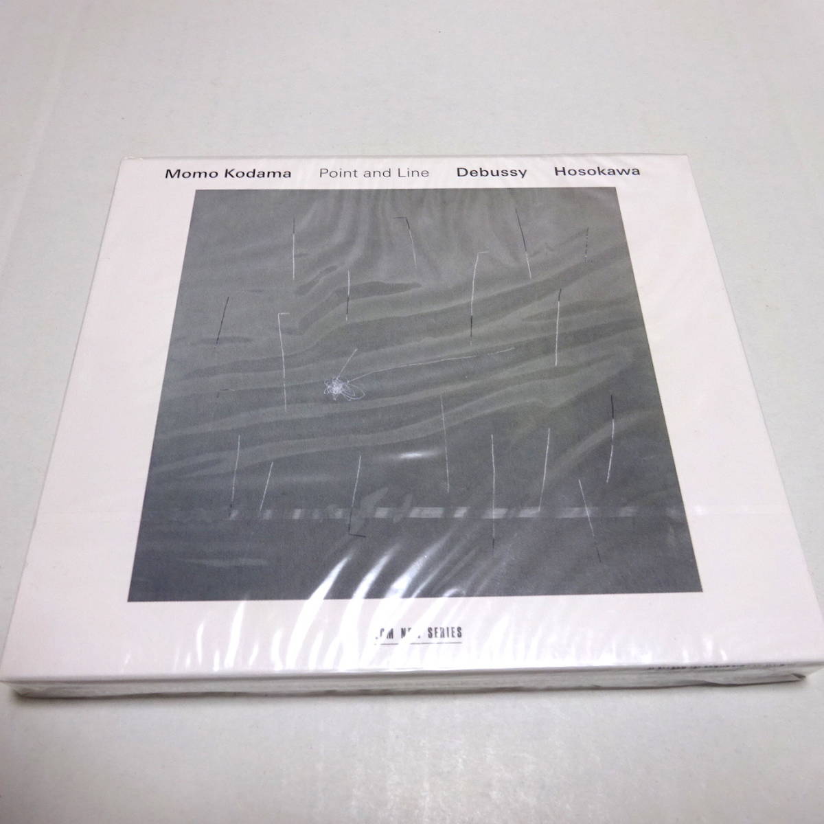 輸入盤/ECM「点と線（ドビュッシー：12の練習曲、細川俊夫：練習曲集）」児玉桃/Kodama Momo/Debussy/Hosokawa/POINT AND LINE_画像1