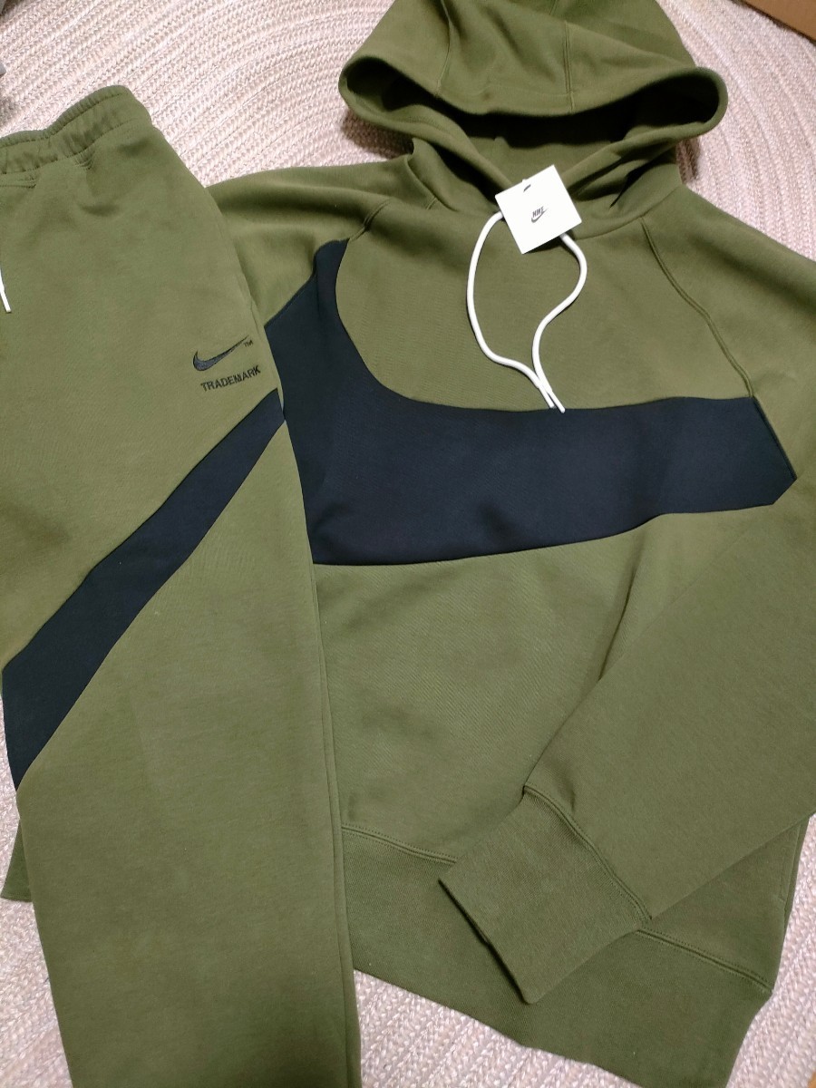 上質で快適 定価26950 新品 NIKE 上下 メンズ スウッシュ ナイキ