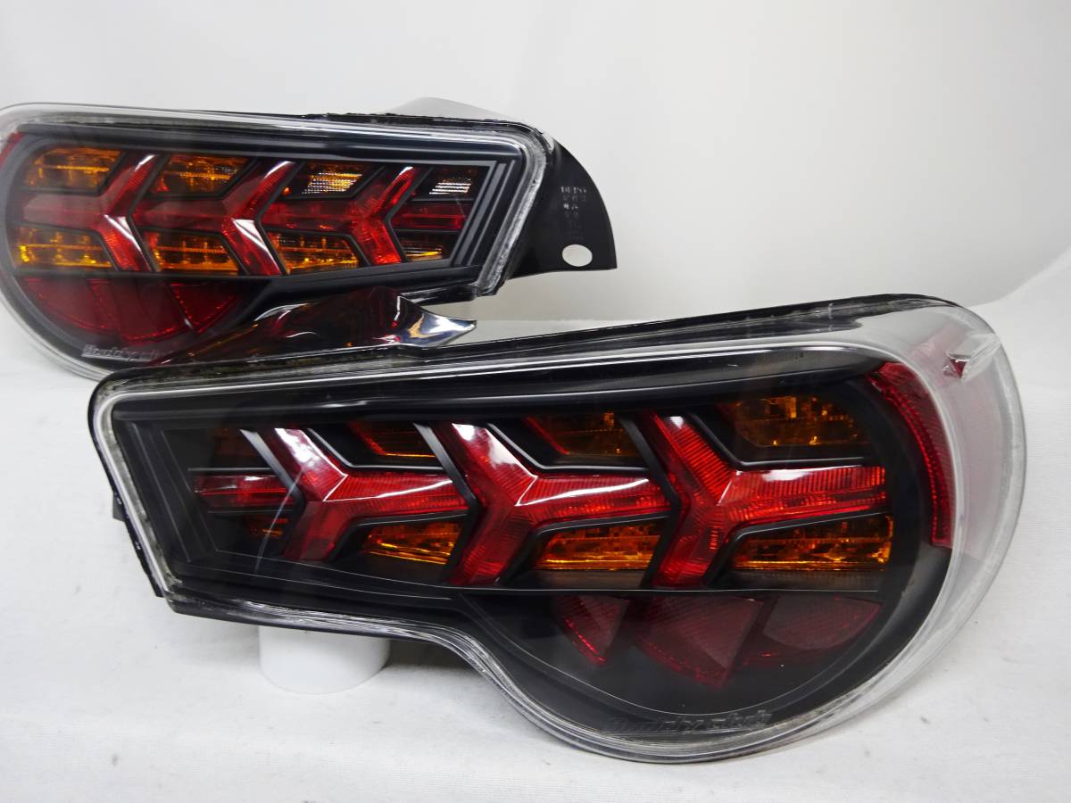 程度良好 86 ZN6 テールランプ 廃盤品 Buddy Club バーディークラブ