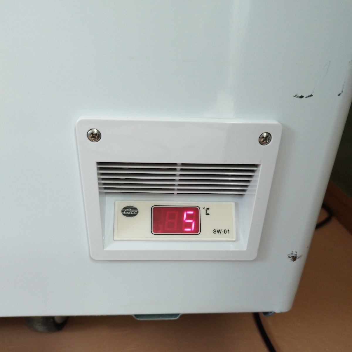 レマコム 冷凍ショーケース 冷凍庫 266L 急速冷凍機能付 RIS-266F 厨房 業務用 未使用品 動作確認済 直接引取限定 落札者の条件有りの画像2