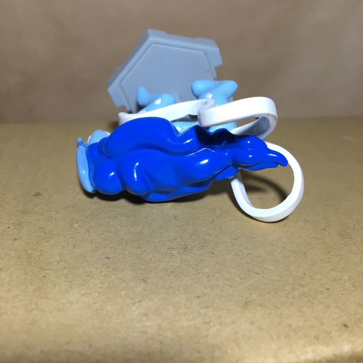 美品 ポケモン モンコレ プラス 色違い スイクン フィギュア