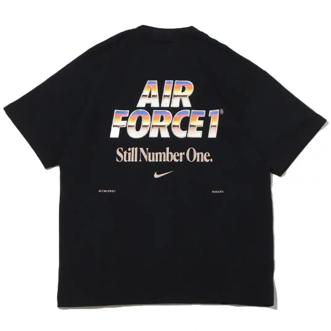 ■ナイキ エア フォース 1 40周年記念 限定 Tee ブラック 新品 サイズM NIKE AIR FORCE 1 40th ANNIVERSARY S/S Tee DR5756-010 _画像2