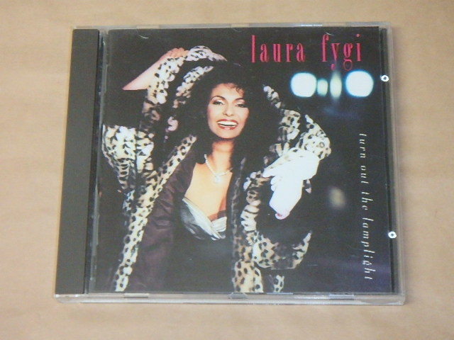Turn Out The Lamplight　/　Laura Fygi（ローラ・フィジィ）/　ドイツ盤　CD_画像1