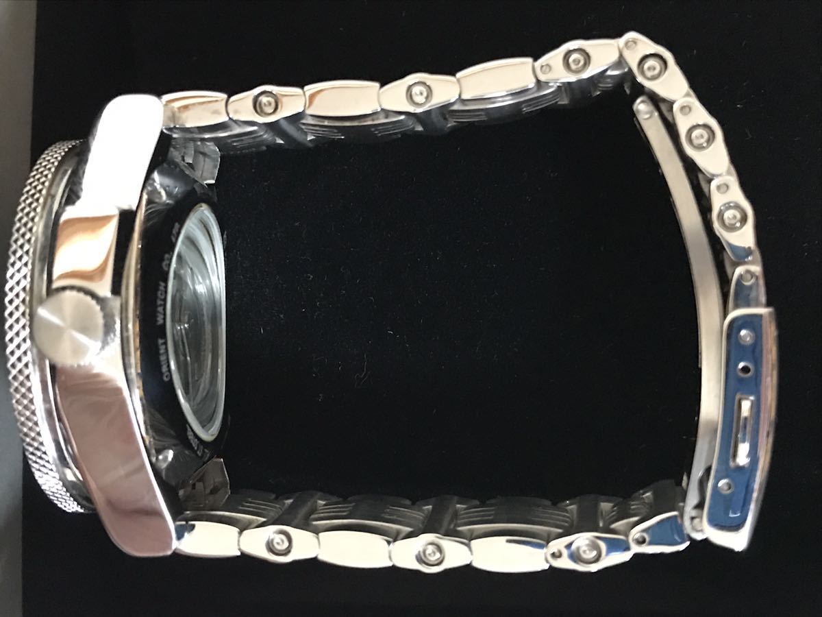優先配送 カメラモデル レトロフューチャー オリエント 美品 自動巻 白
