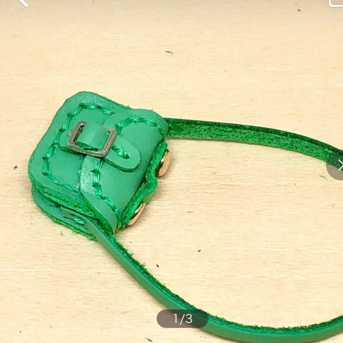 革細工　マイクロかばん　金具付き紐　micro bag.