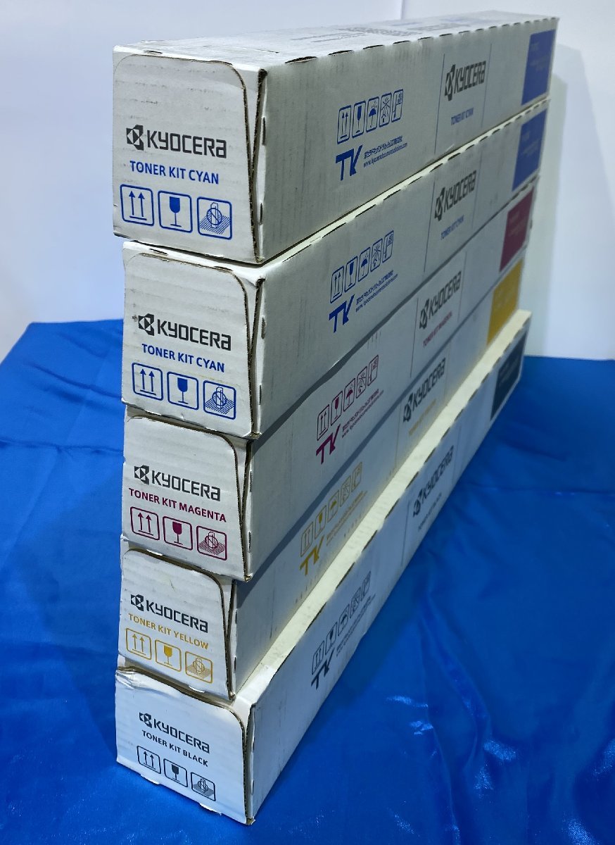 京セラ　kyocera トナー　TK-8516 C、M×2、 Y×2