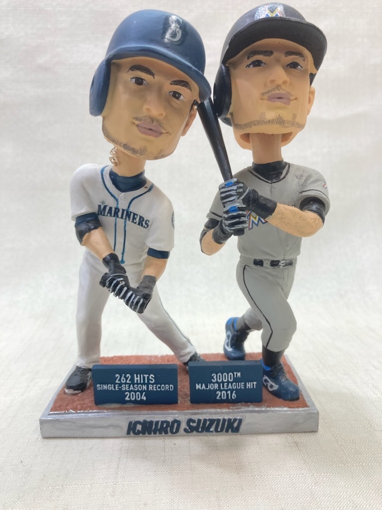 イチロー バブルヘッド人形 マリナーズ 配布262最多安打 3000本安打