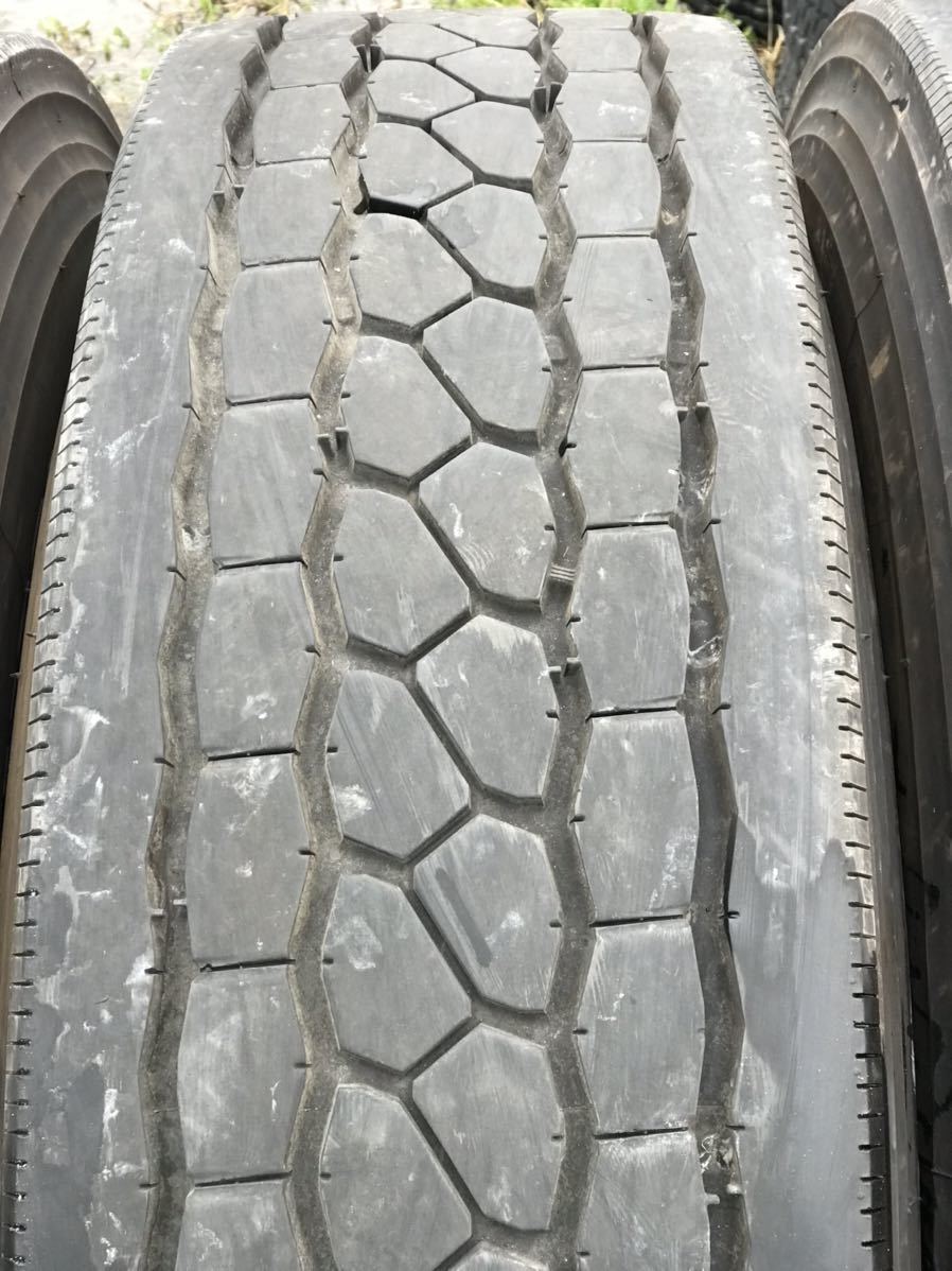 2439 ブリヂストン　295/80R22.5 4本セット_画像4