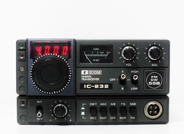 ICOM IC-232 SSB FMトランシーバー 調整済 Yahoo!オークション - ICOM IC-232 144MHz SSB FM CW トランシーバー