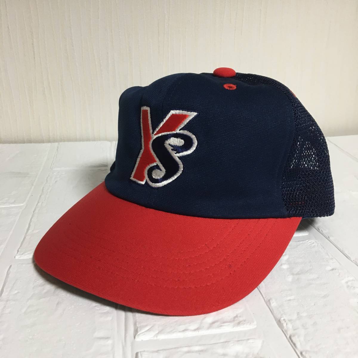 新品未使用 球団公認品 東京ヤクルトスワローズ 旧ユニフォームカラー