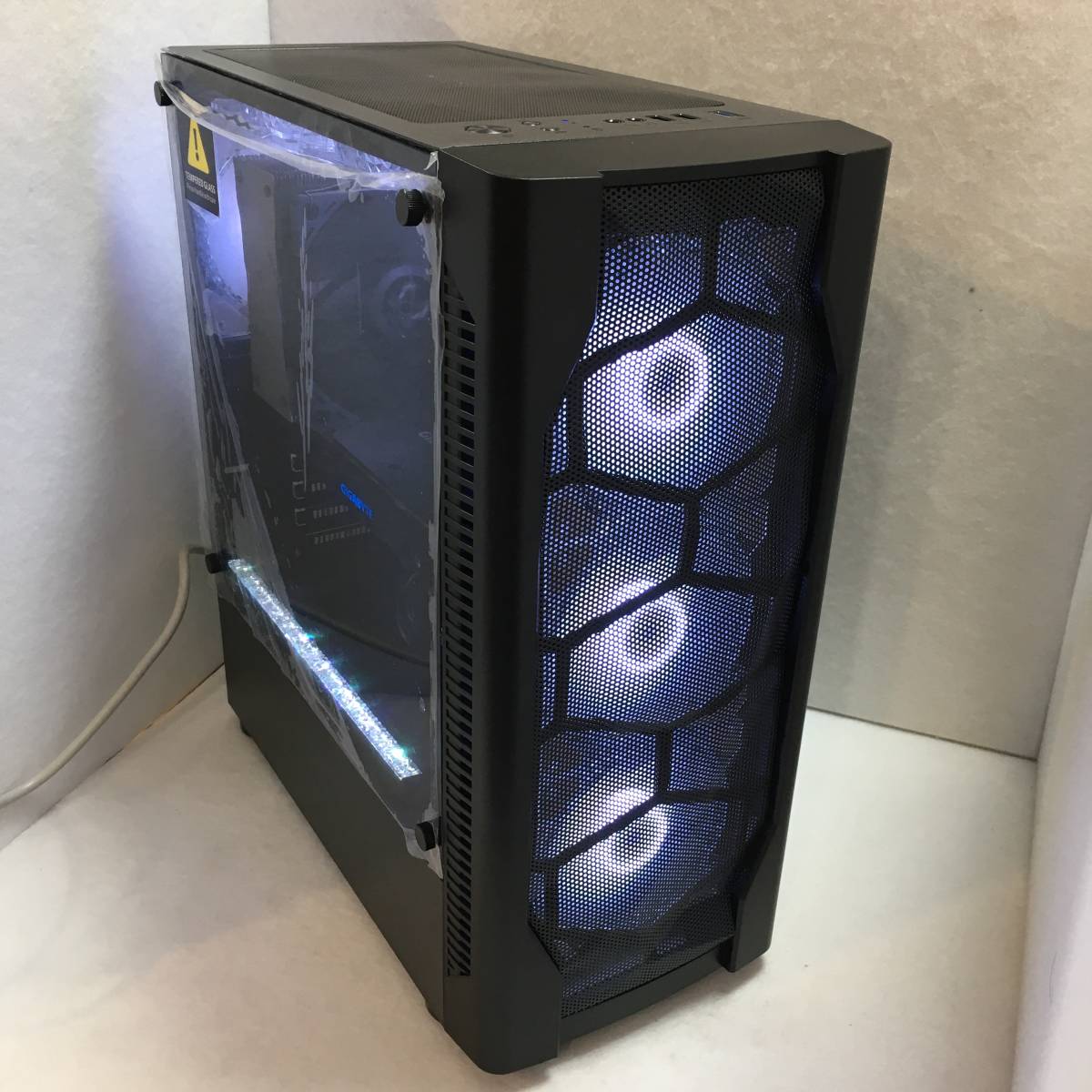 新品PCケース自作ゲーミングパソコン!! Core i7 9700KF 16GB/SSD