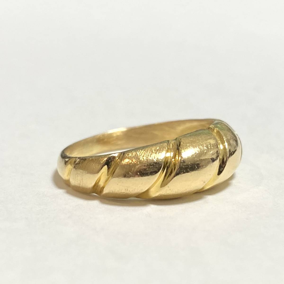 珍しい 18金 K18 デザインリング 指輪 レディース 3.6g 新色 轟焦凍