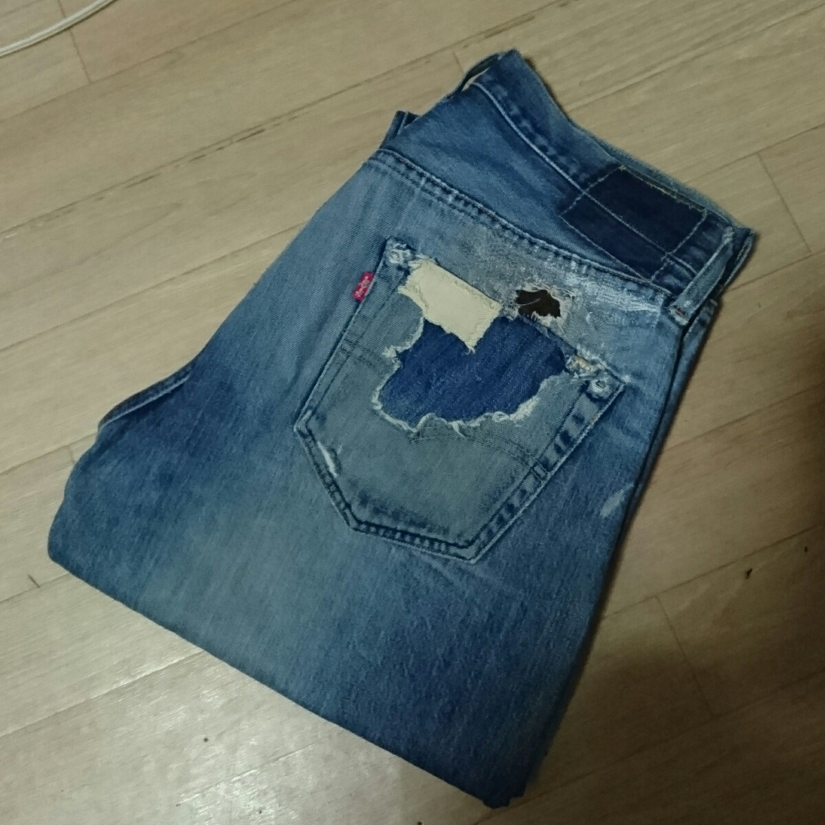 お手頃価格 LEVIS 501 BIG E 赤耳 リペア加工デニムパンツ 米国製 リーバイス 古着ビンテージ 08. W34 お手頃価格 LEVIS 501 BIG E 赤耳 リペア加工デニムパンツ 米国製 リーバイス 古着ビンテージ 08. W34