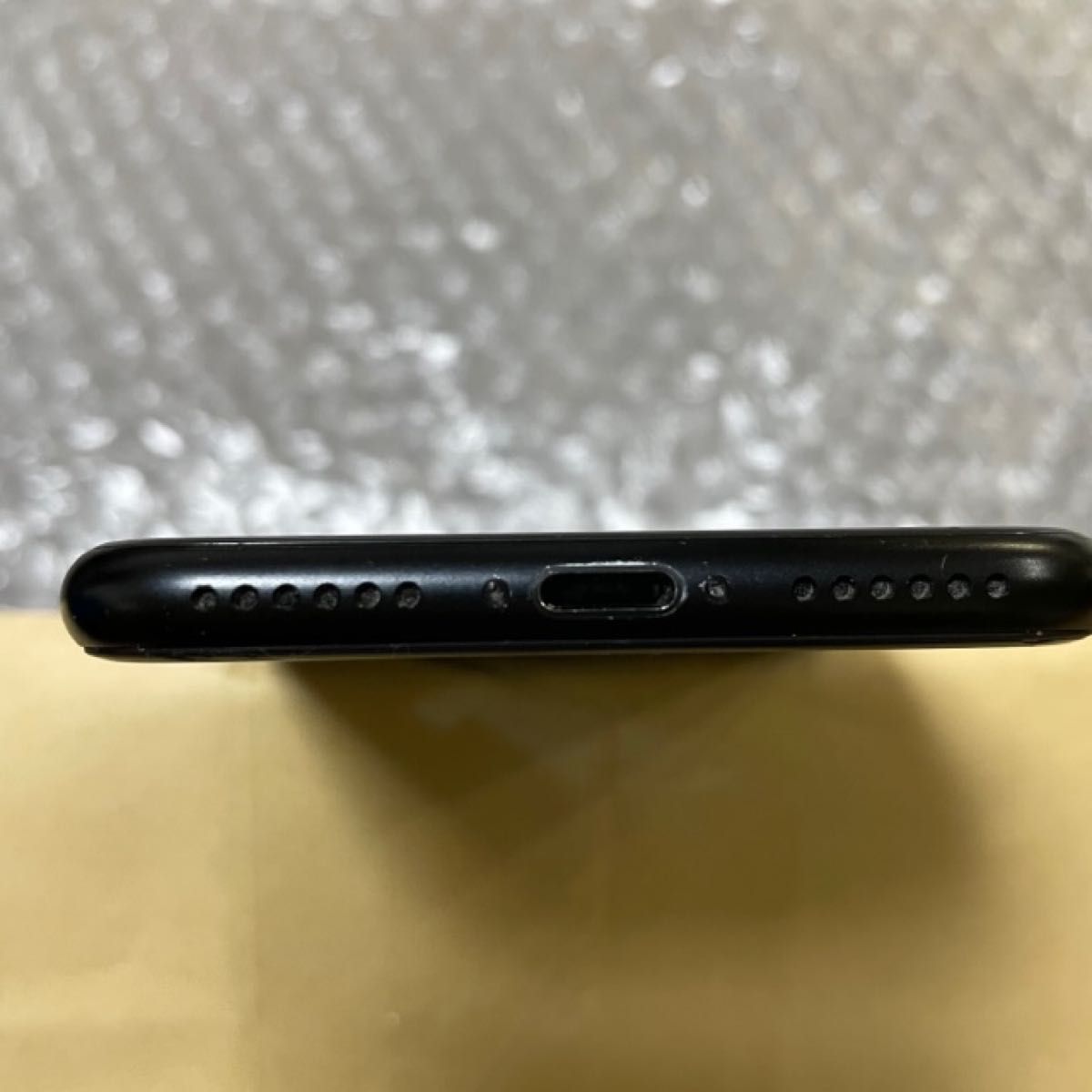 au iPhone SE2 ブラック 64GB SIMフリー 画面ヒビ|Yahoo!フリマ au iPhone SE2 ブラック 64GB SIMフリー 画面ヒビ|Yahoo!フリマ