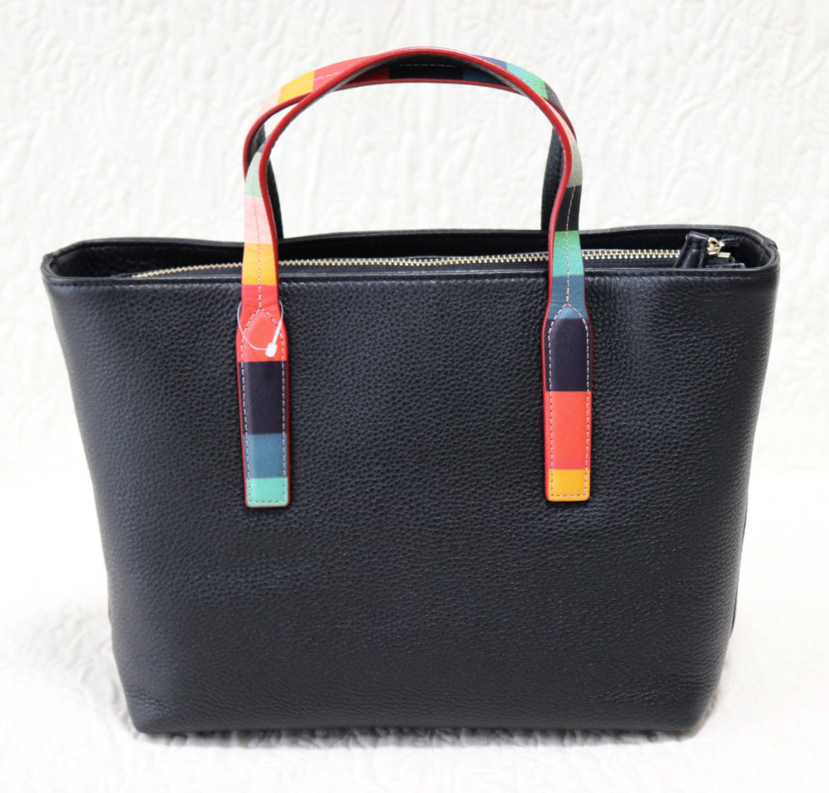 41 800円新品【ポールスミス】本革 アーティストストライプ 2WAY 41 800円新品【ポールスミス】本革 アーティストストライプ 2WAY