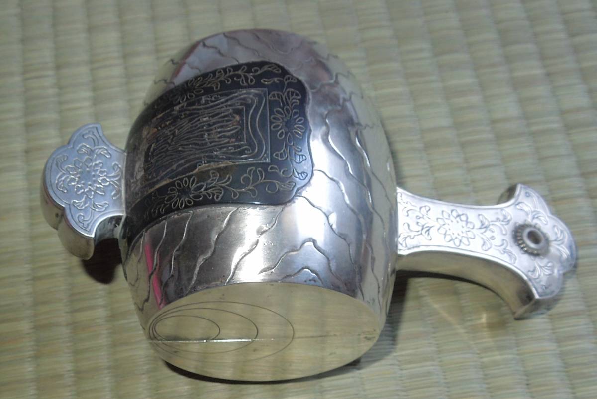 純銀・銀製 ボンボニエール 銀・三越刻印 宝鎚 約200g