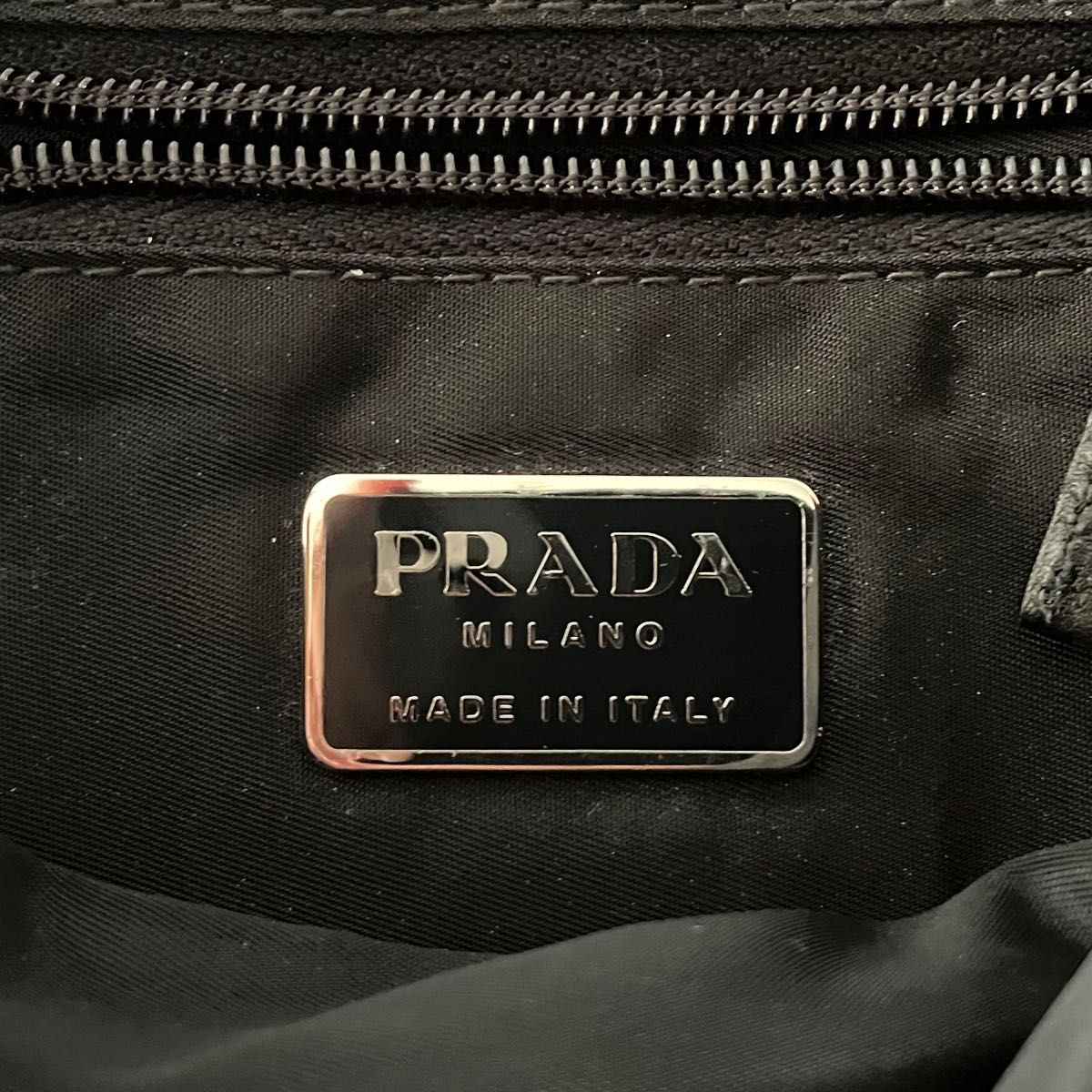 PRADA プラダ ボディバッグ　ウエストポーチ　ヴィンテージ　レア　1999年　NERO ブラック　三角ロゴ　メンズ　レディース