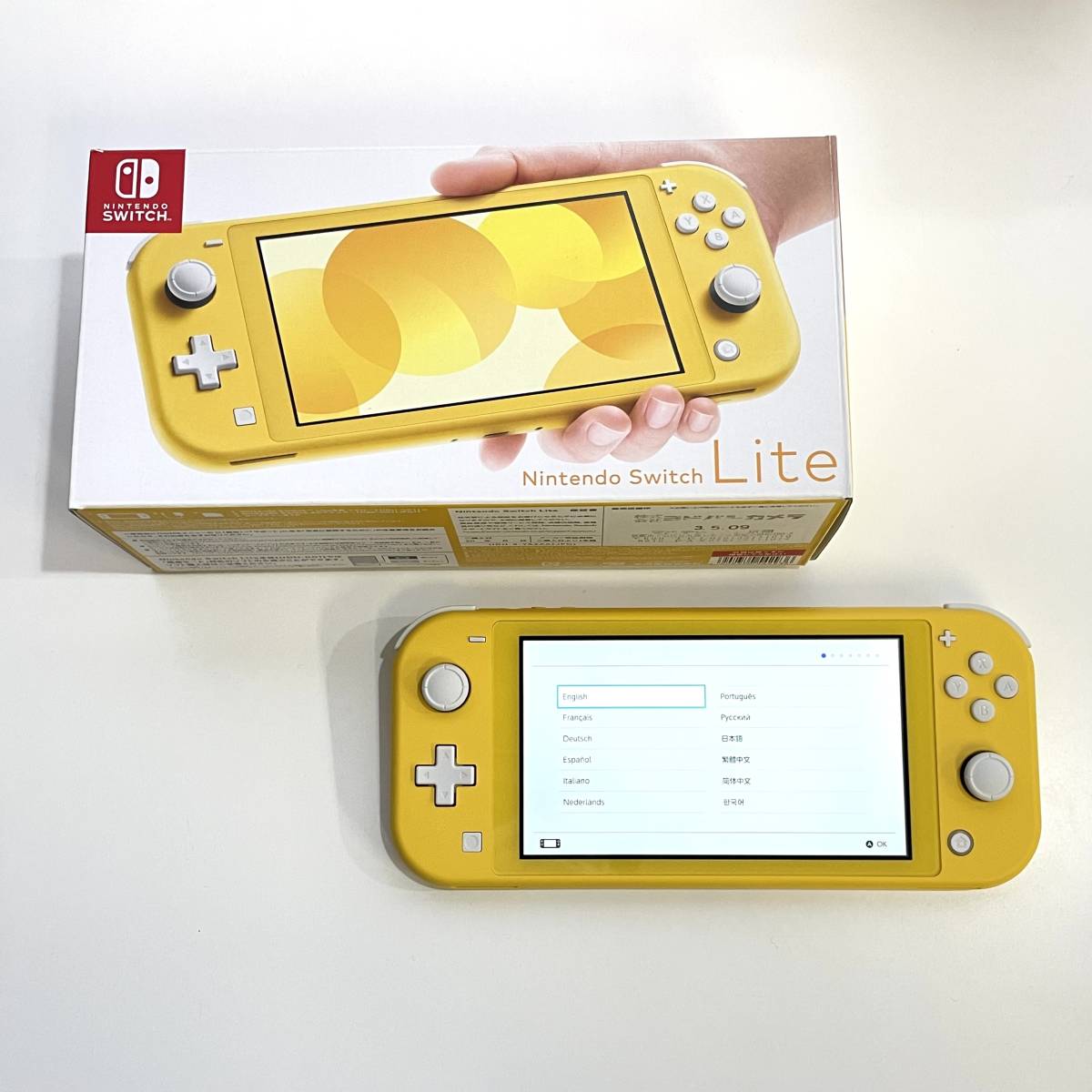 【中古 美品】任天堂 Nintendo Switch Lite イエロー HDH-S-YAZAA ニンテンドー スイッチ ライト