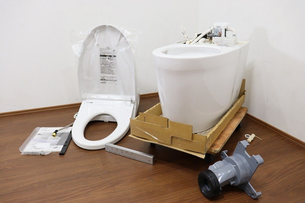埼玉発】S7465◇TOTO◇ウォシュレット◇便器+機能部◇未使用品◇水通し