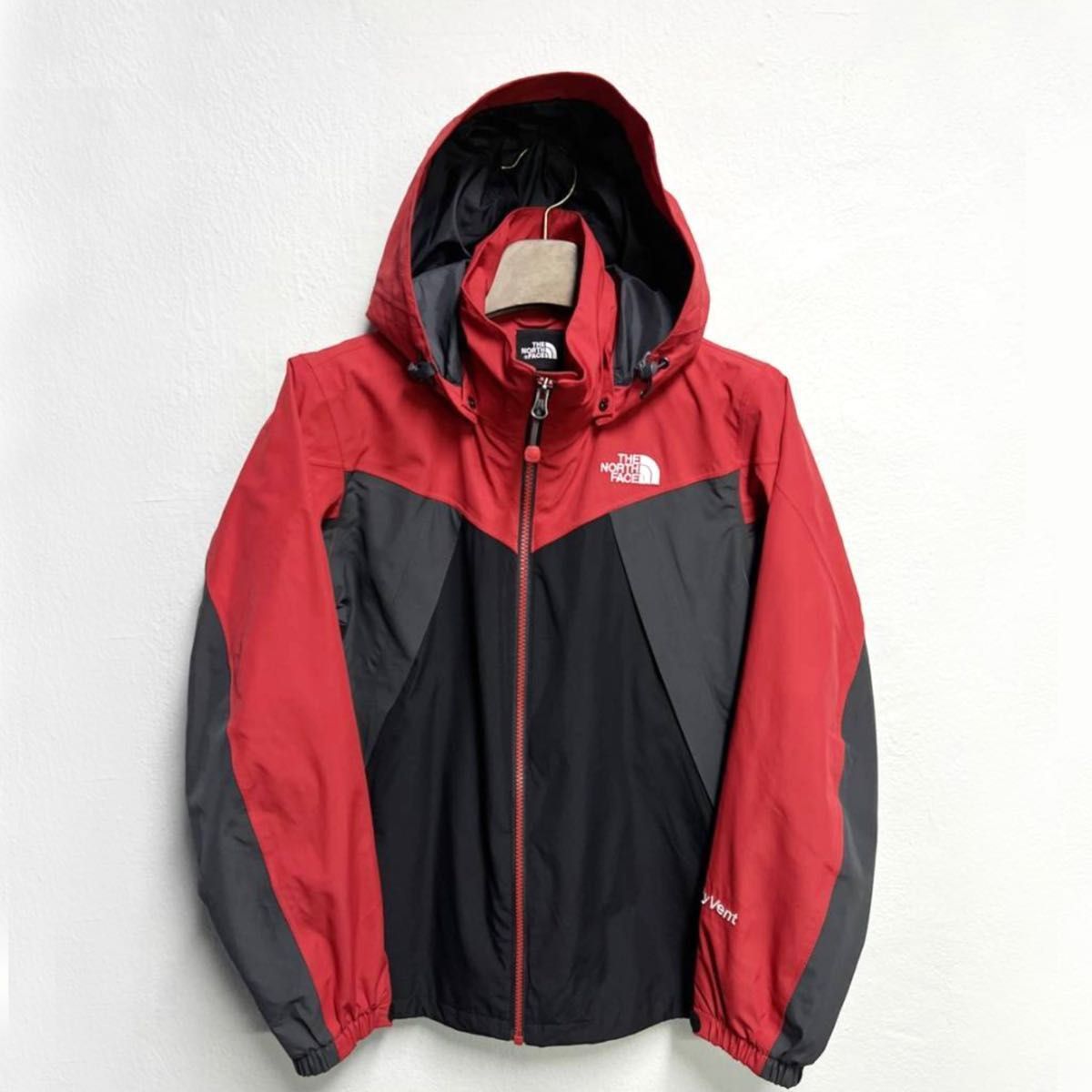 極美品 人気 ノースフェイス マウンテンパーカー レディースS ハイベント THE NORTH FACE 透湿防水 フード着脱可能