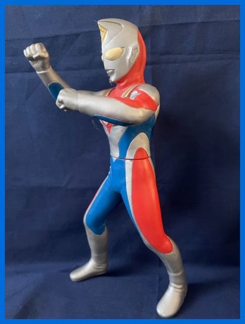 * Ultraman Dyna sofvi *